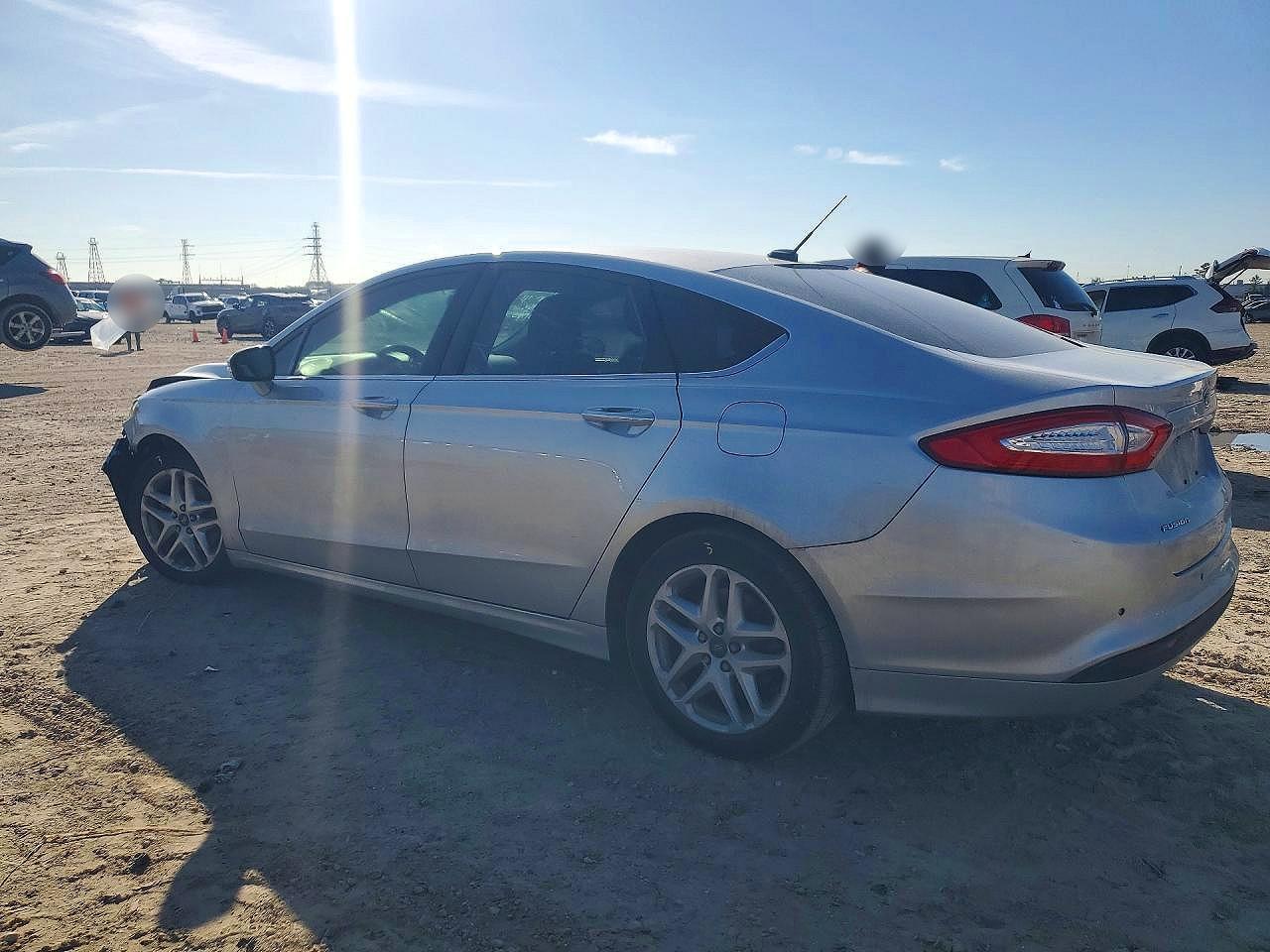 2016 Ford Fusion Se - Фото 2