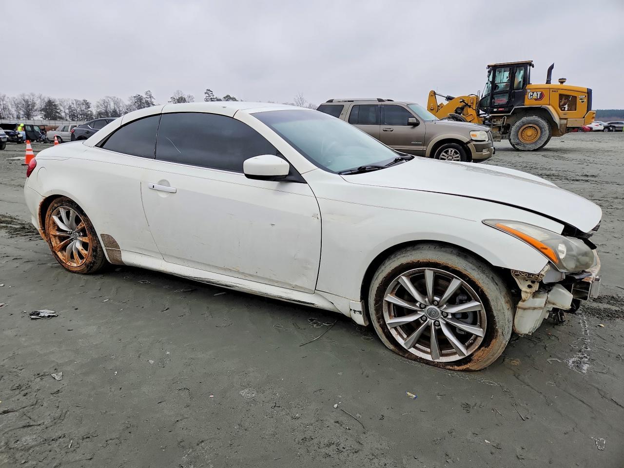 2011 Infiniti G37 Base - Фото 4