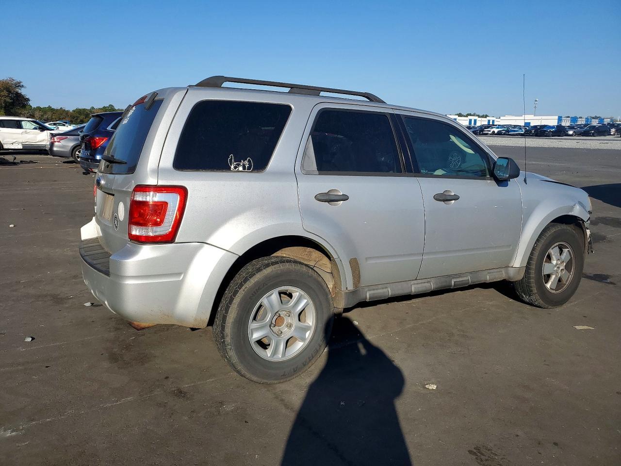 2009 Ford Escape Xlt - Фото 3