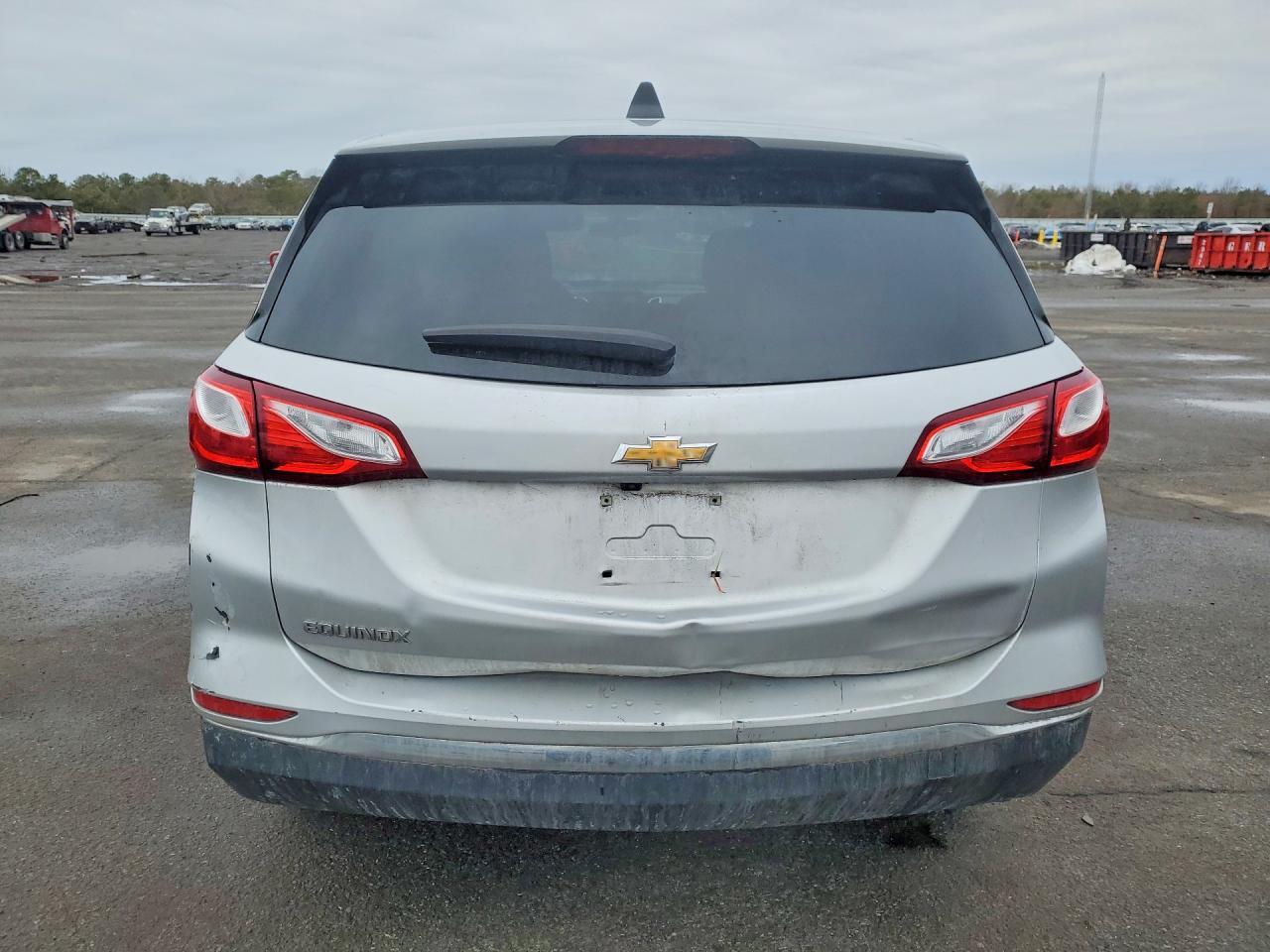 2018 Chevrolet Equinox Ls - Фото 6