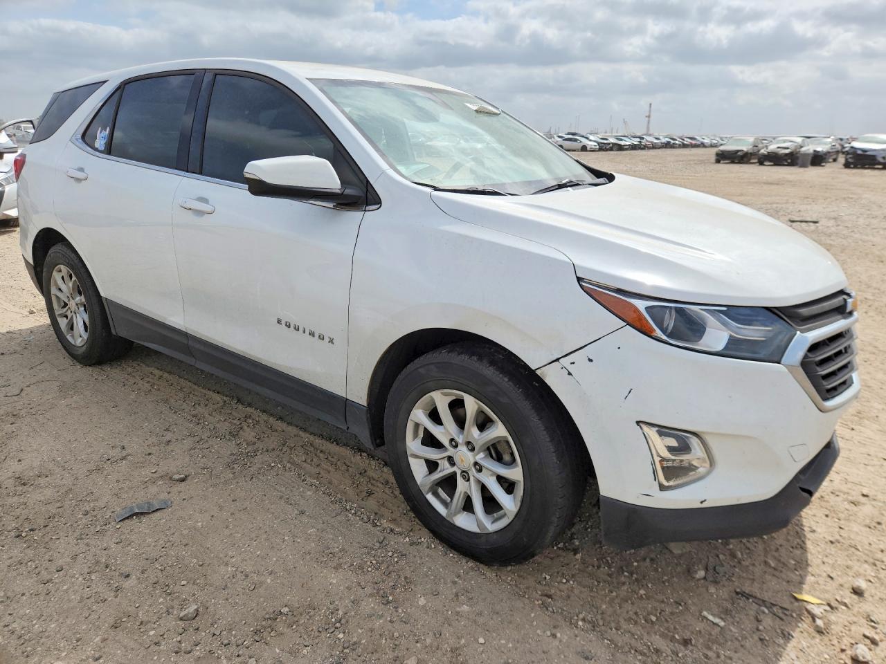 2019 Chevrolet Equinox Lt - Image 4