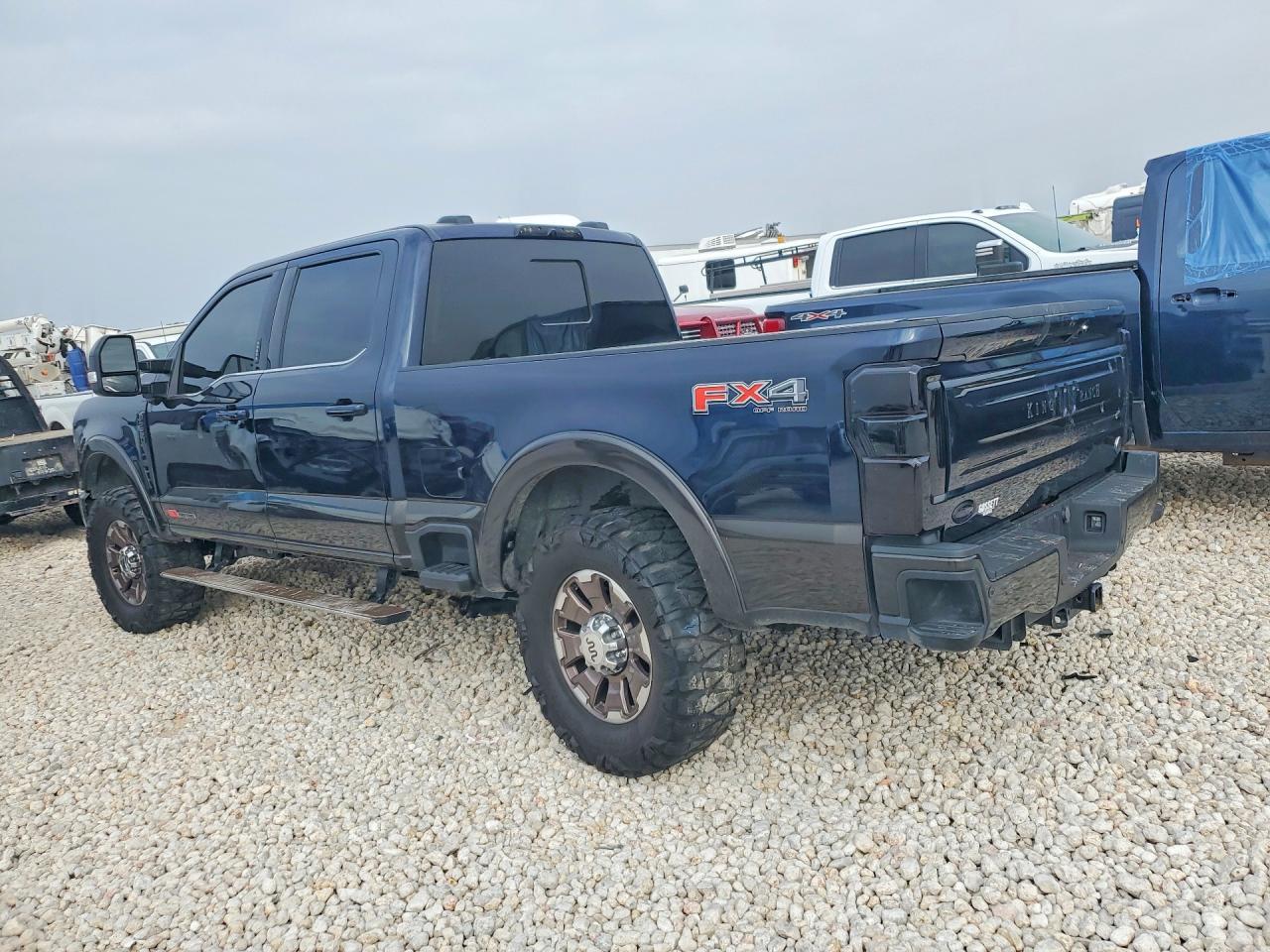 2024 Ford F250 Super Duty - Image 2
