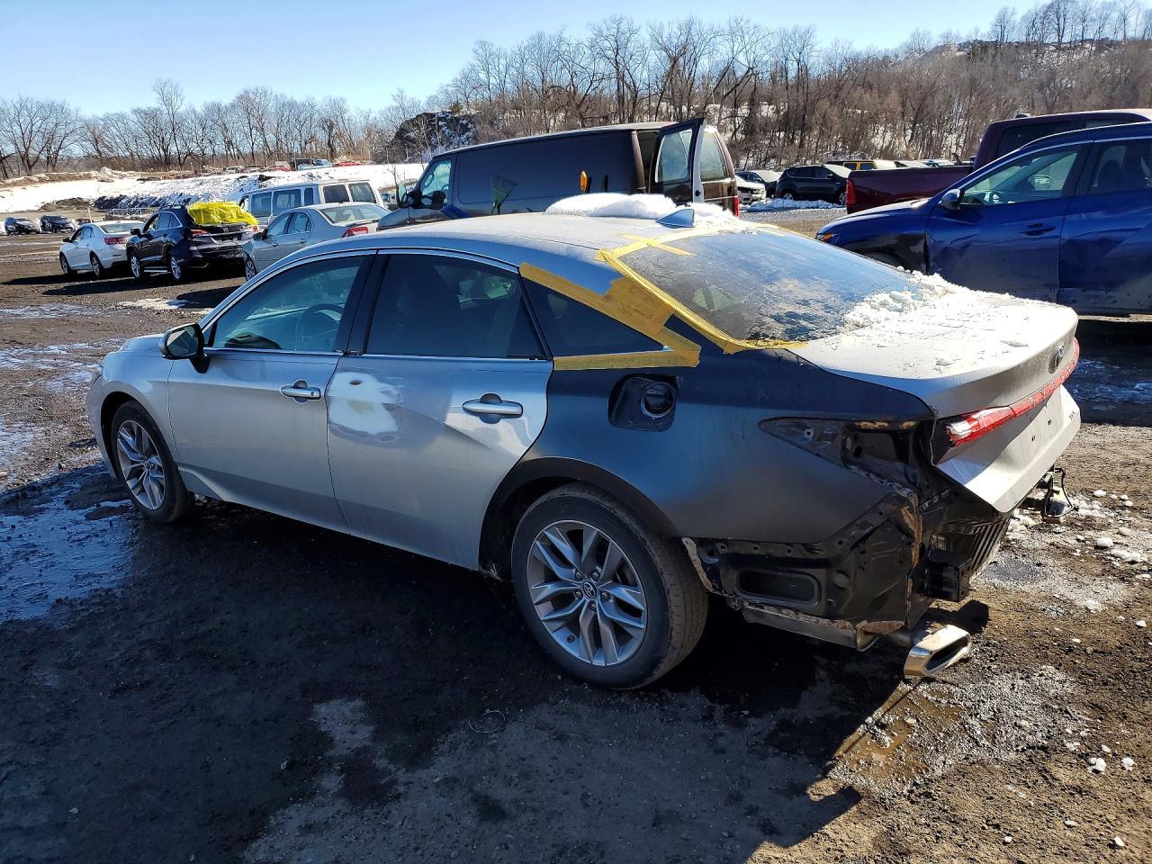2019 Toyota Avalon Xle - Фото 2
