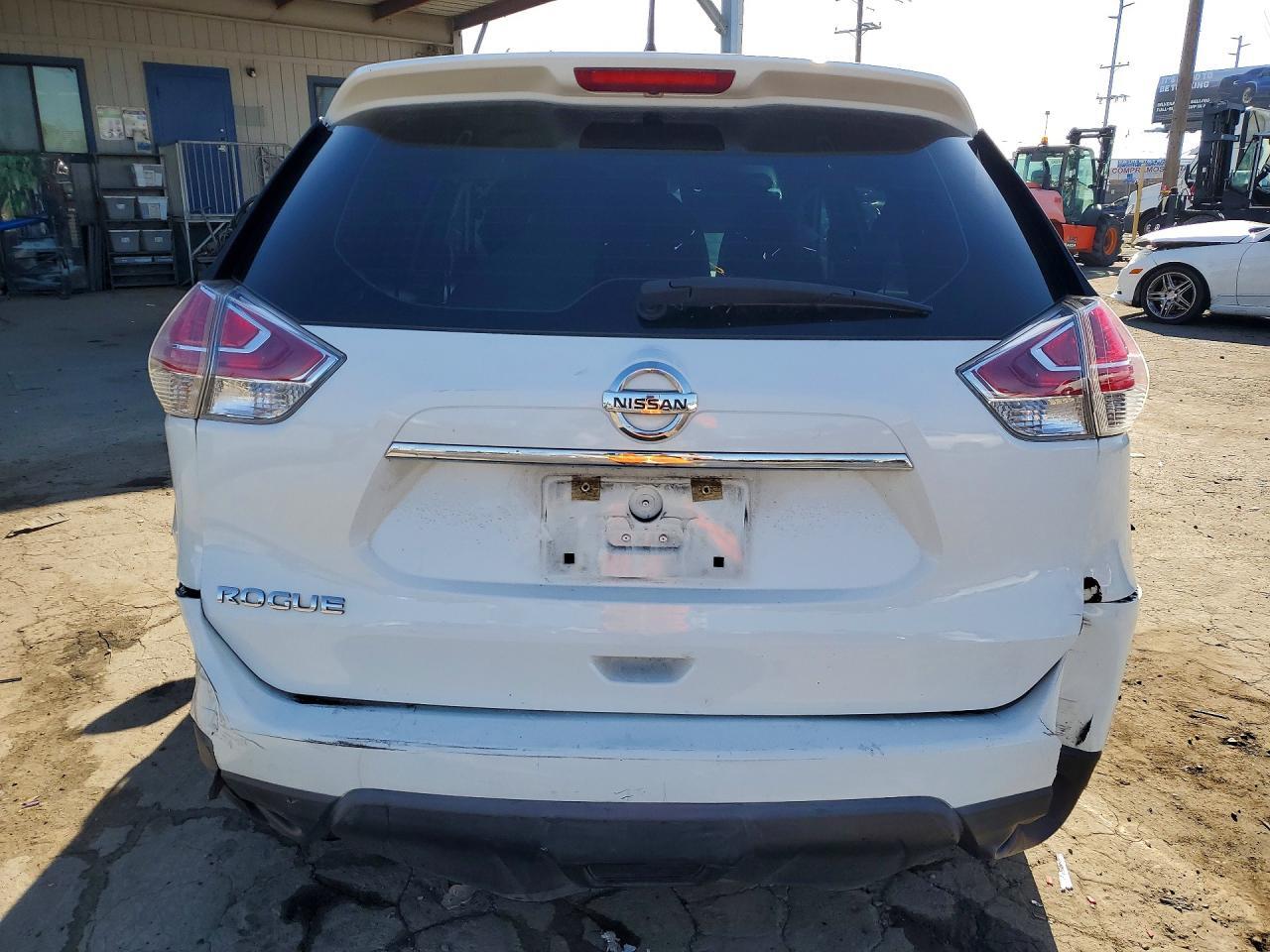 2016 Nissan Rogue S - Фото 6