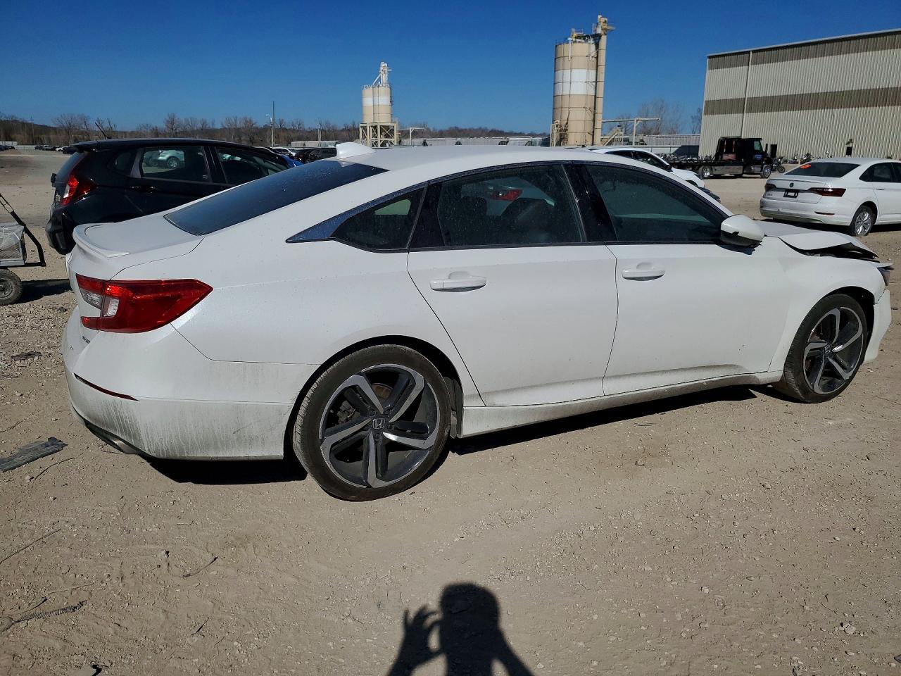 2019 Honda Accord Sport - Image 3