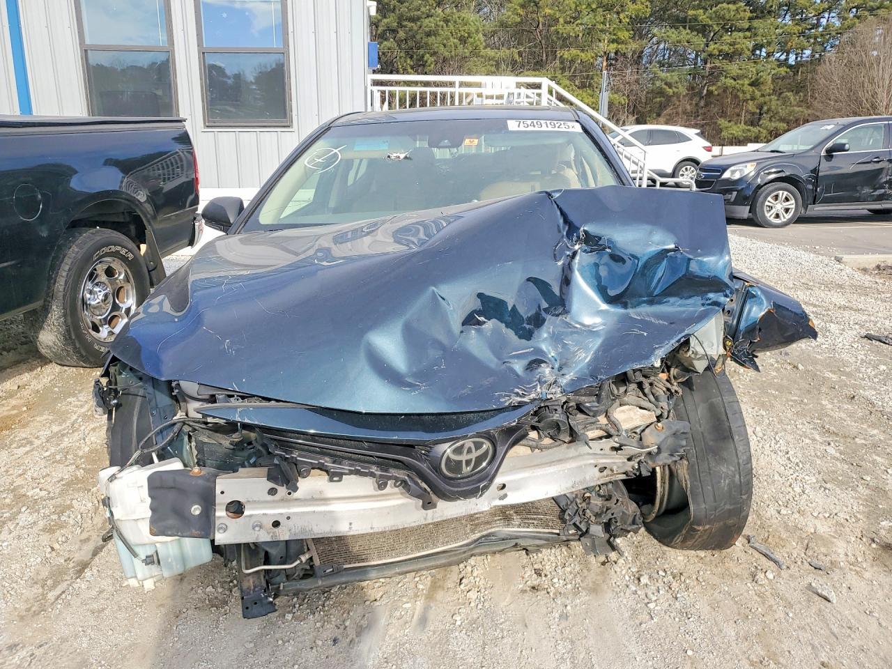 2018 Toyota Camry L - Фото 5