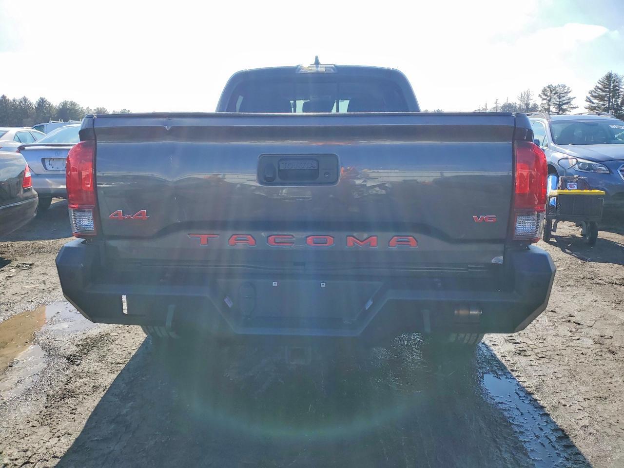 2020 Toyota Tacoma Sr5 V6 - Image 6