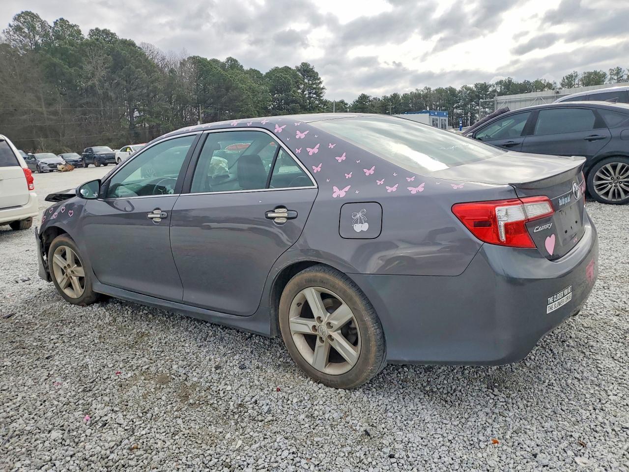 2014 Toyota Camry Se - Фото 2