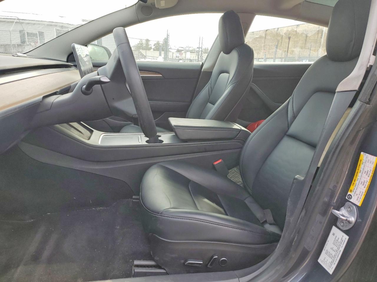 2023 Tesla Model 3 - Фото 7