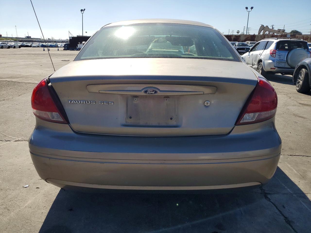 2004 Ford Taurus Ses - Image 6