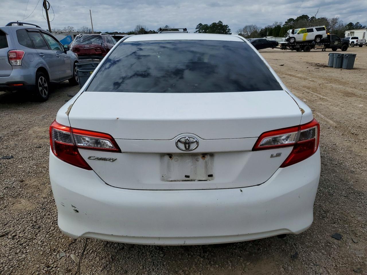 2012 Toyota Camry Base - Фото 6