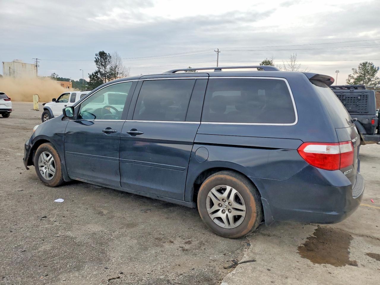 2006 Honda Odyssey Ex - Image 2