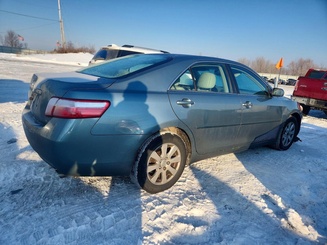 2008 Toyota Camry Le - Фото 3