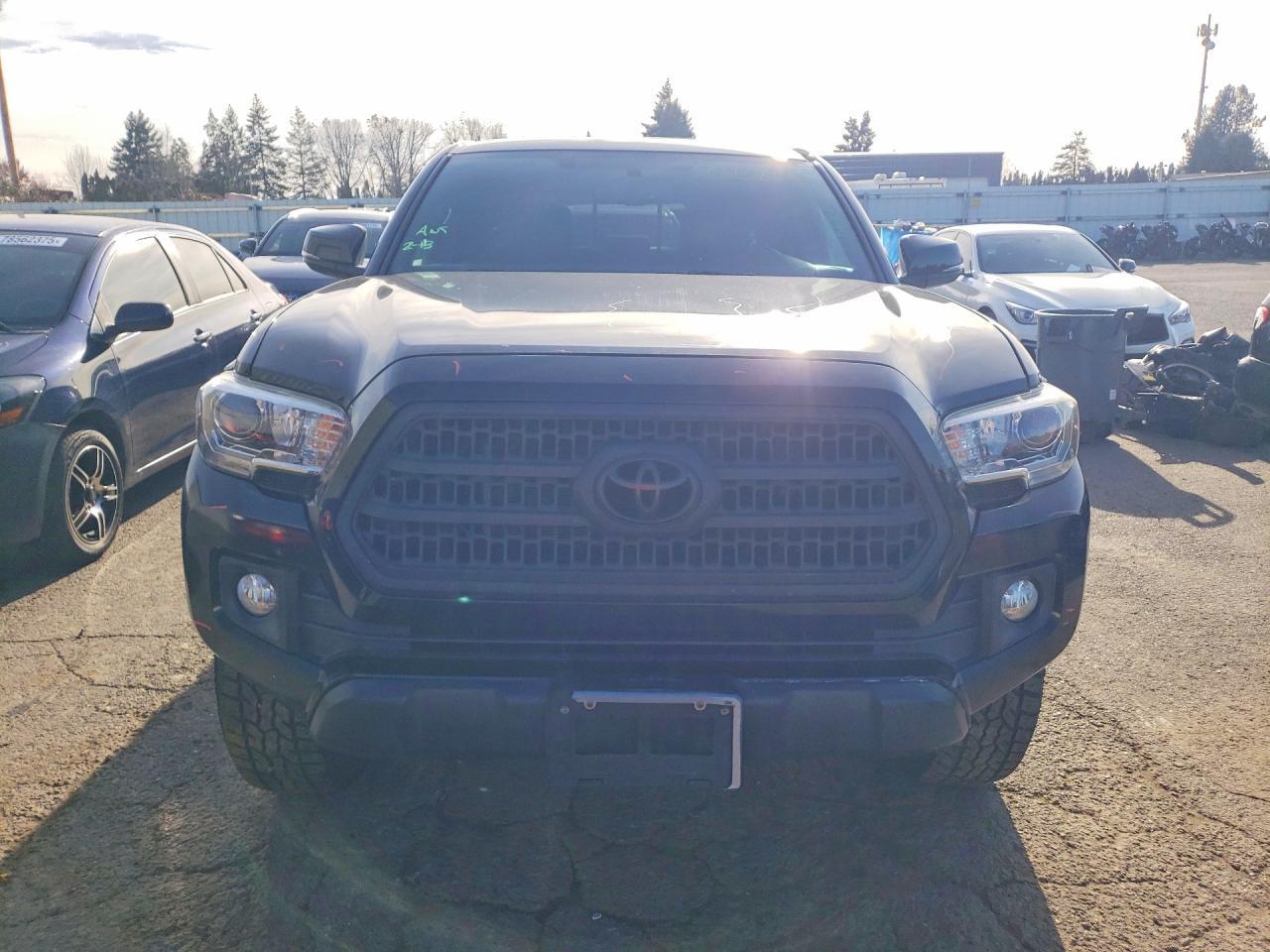 2017 Toyota Tacoma Trd Off-Road - Фото 5