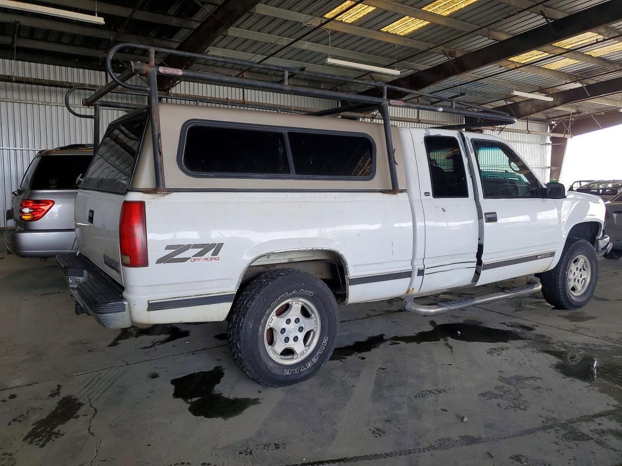 1998 Chevrolet Gmt-400 K1500 - Фото 3