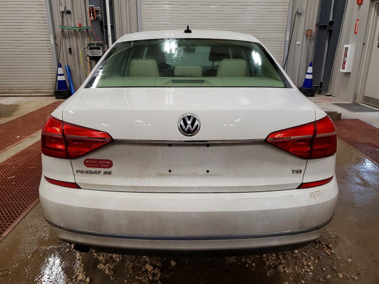 2016 Volkswagen Passat Se - Image 6