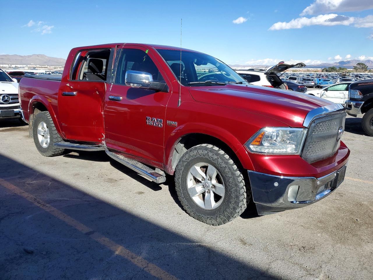2015 Ram 1500 Laramie - Фото 4
