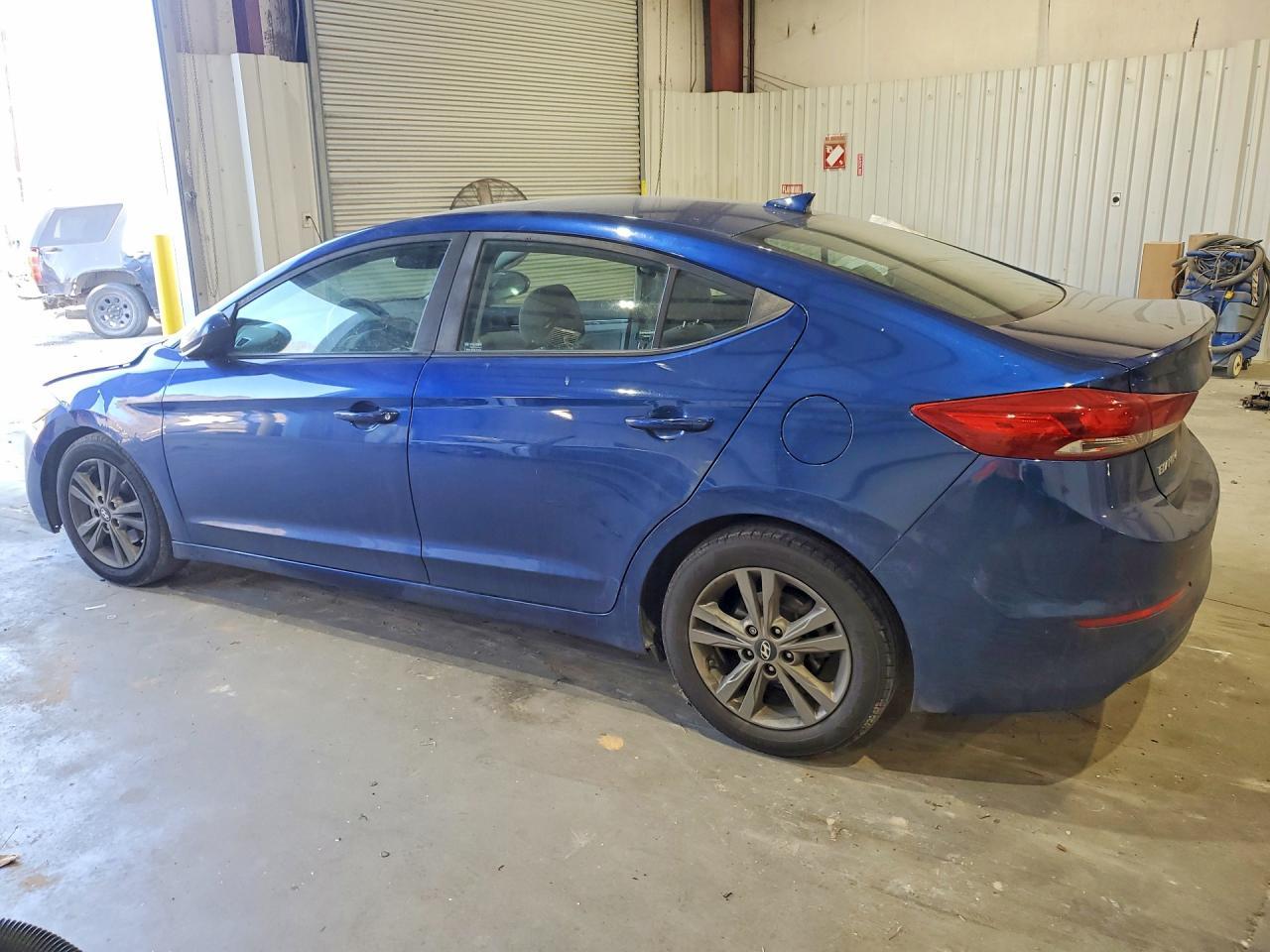 2018 Hyundai Elantra Sel - Фото 2