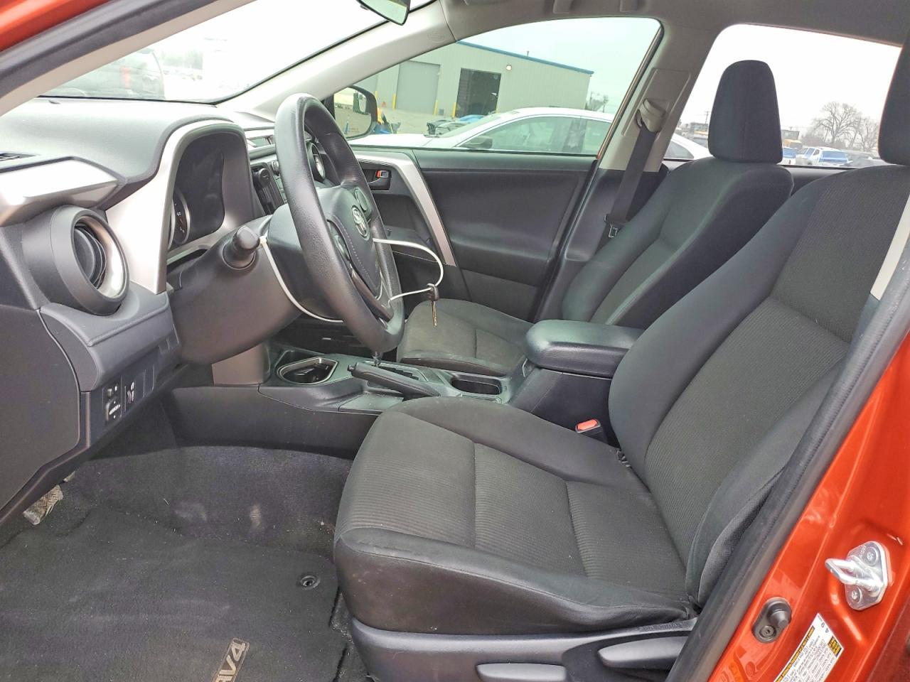 2016 Toyota Rav4 Le - Фото 7