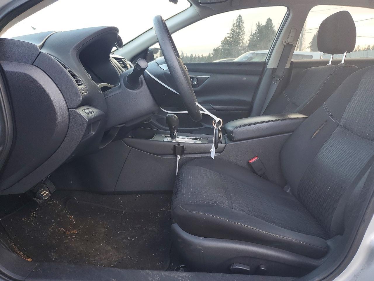 2016 Niss Altima 2.5 S - Image 7