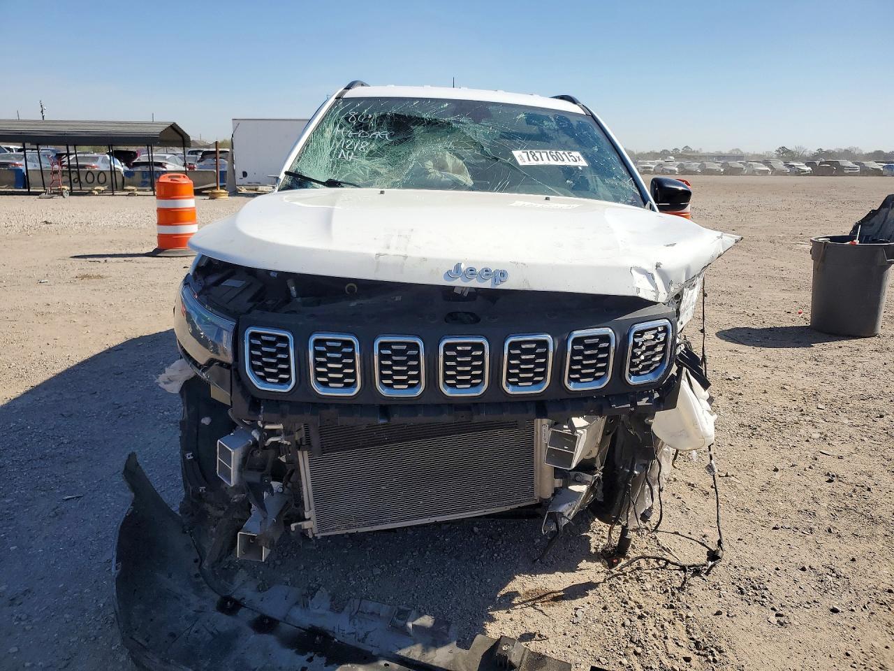 2024 Jeep Compass Latitude - Image 5