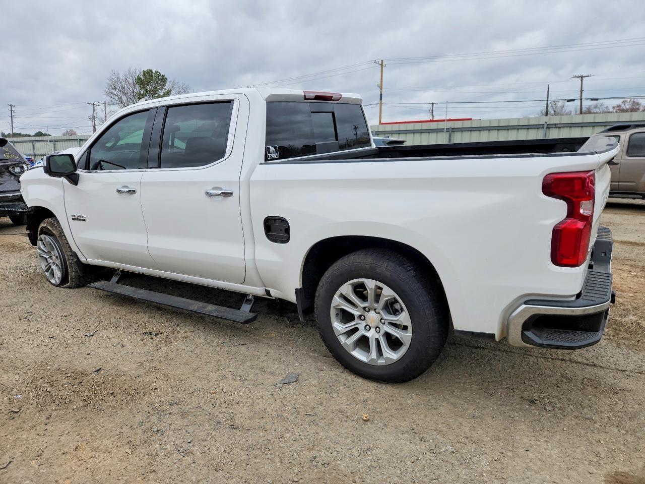 2025 Chevrolet Silverado K1500 Ltz - Image 2