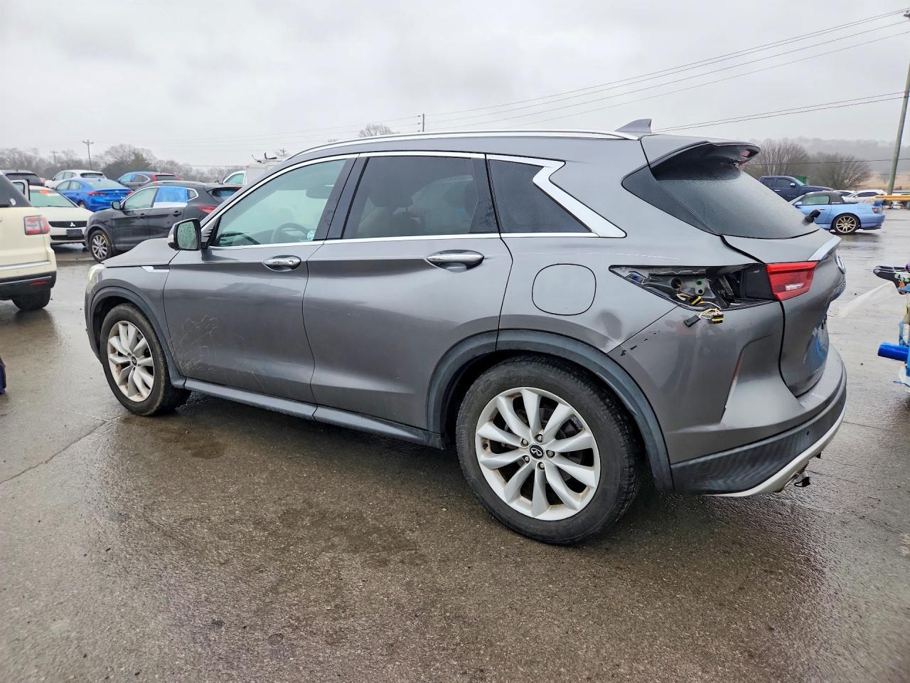 2019 Infiniti Qx50 Essential - Image 2