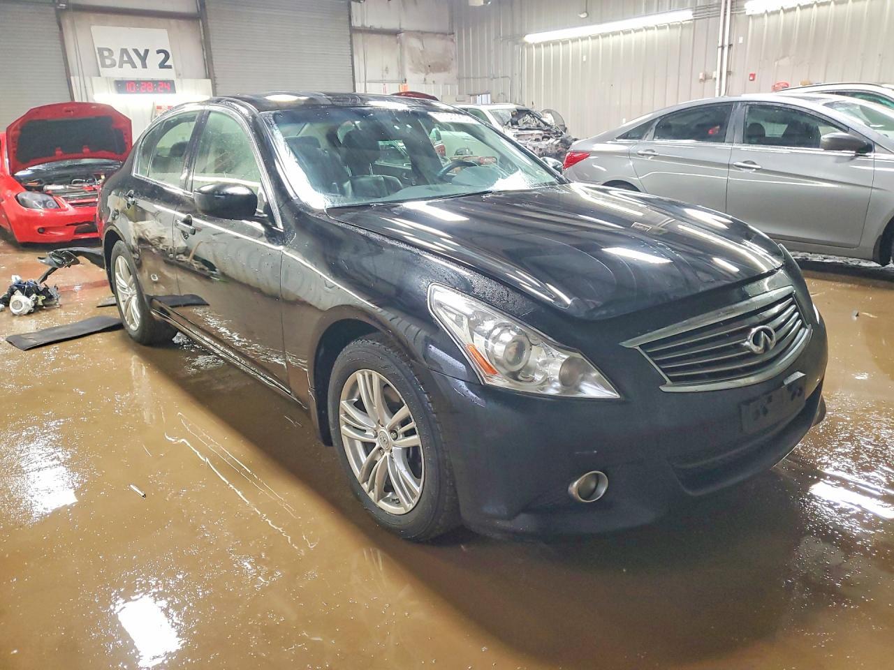2013 Infiniti G37 Sedan X - Фото 4