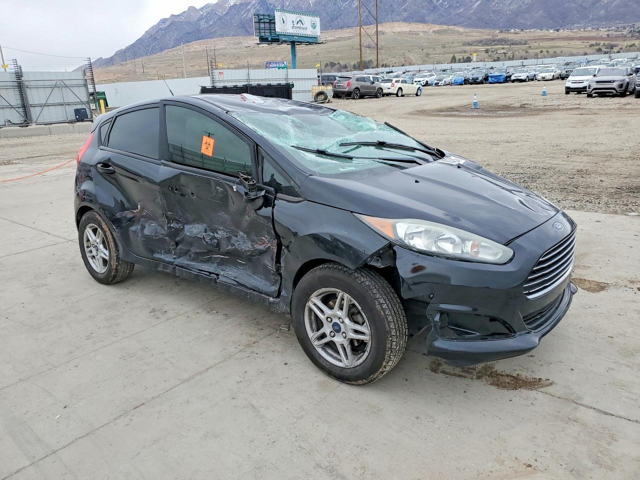 2019 Ford Fiesta Se - Фото 4