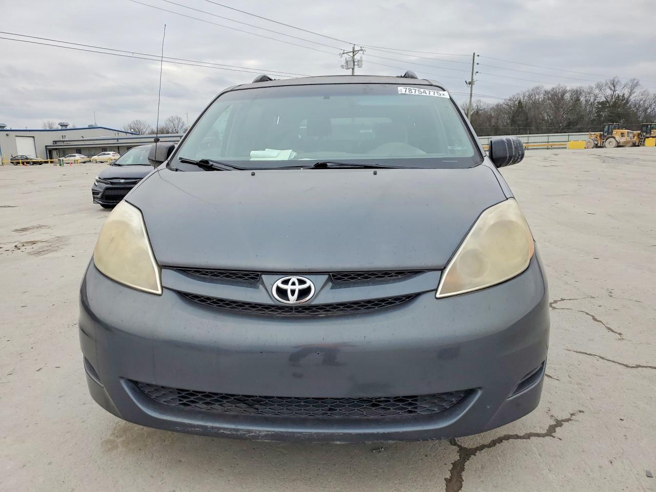 2007 Toyota Sienna - Фото 5
