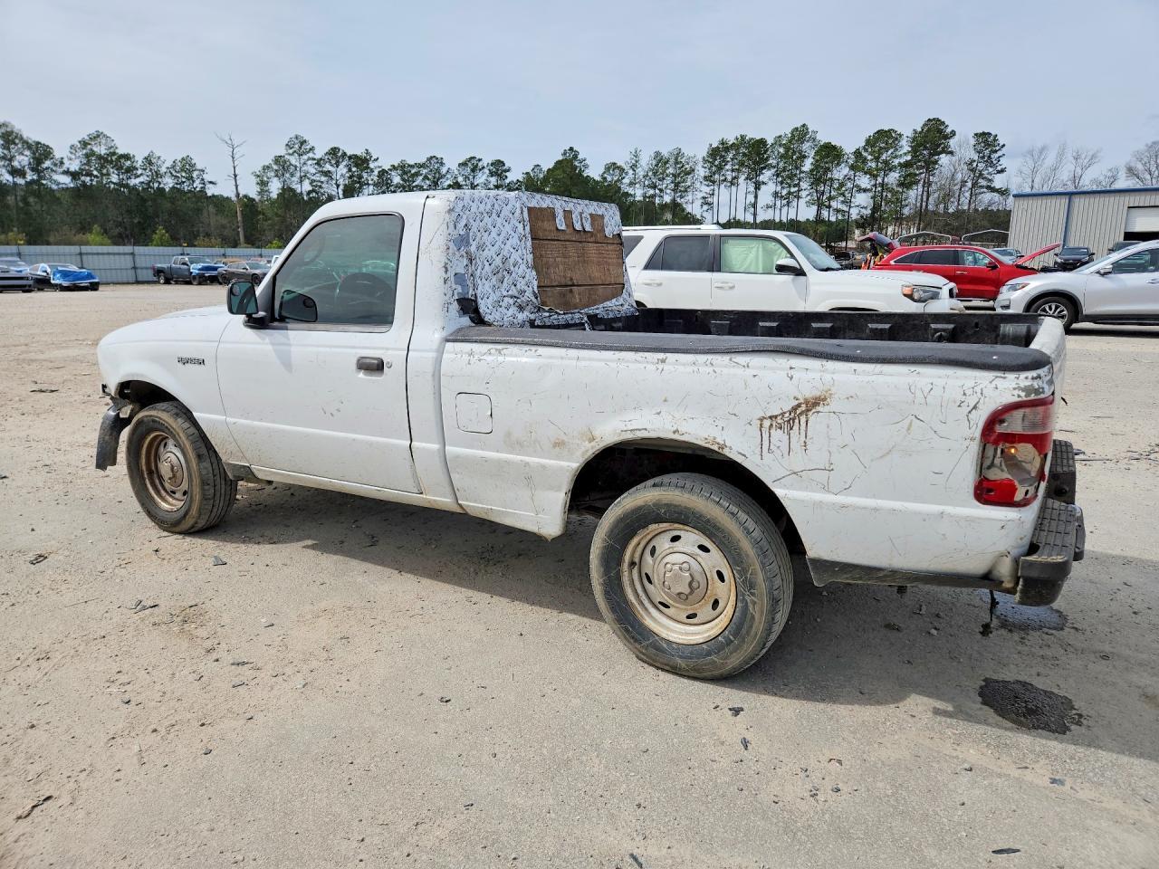 2004 Ford Ranger - Фото 2