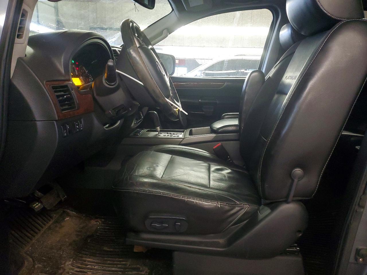 2013 Nissan Armada Platinum - Image 7