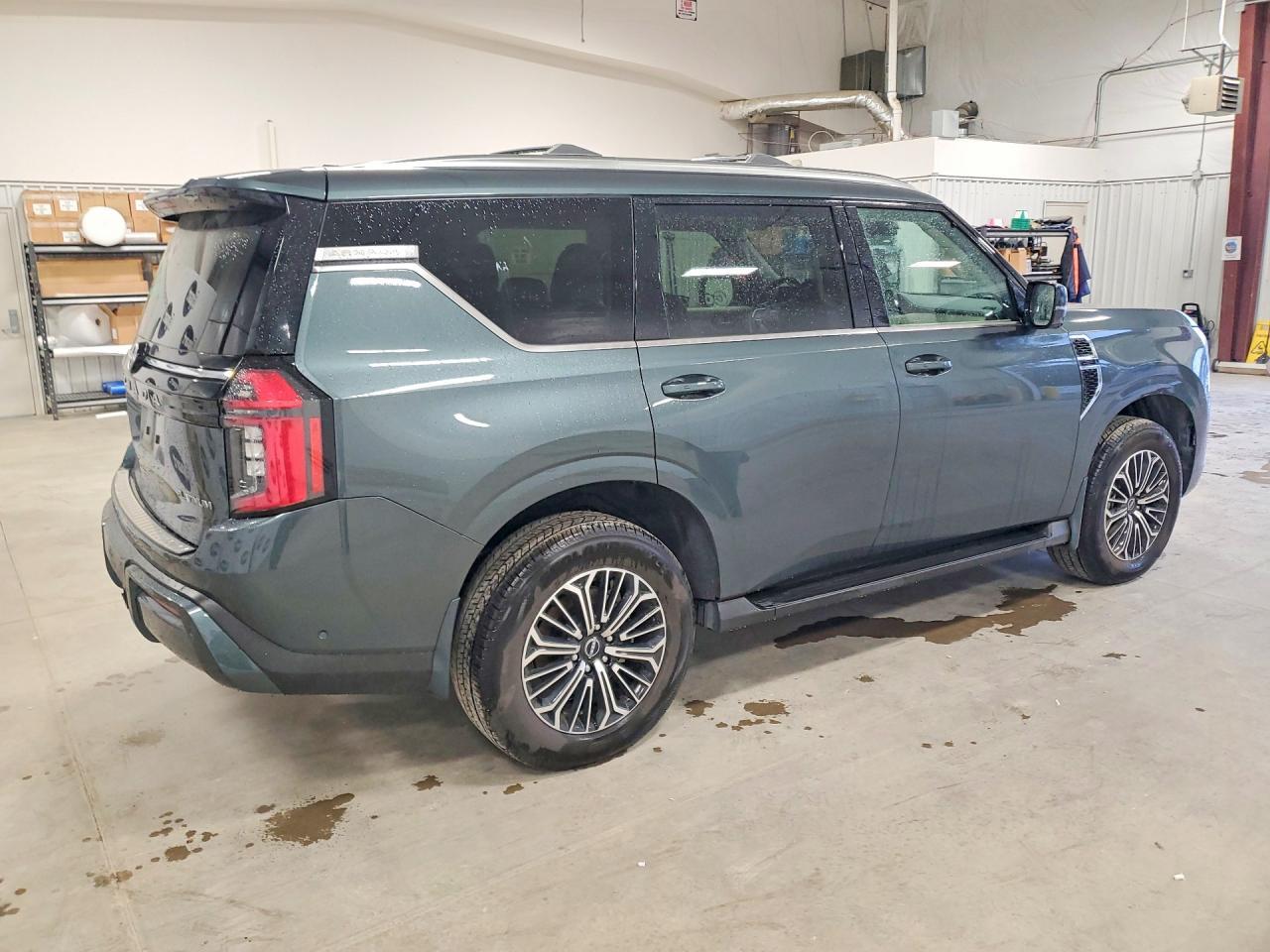 2025 Nissan Armada Platinum - Фото 3