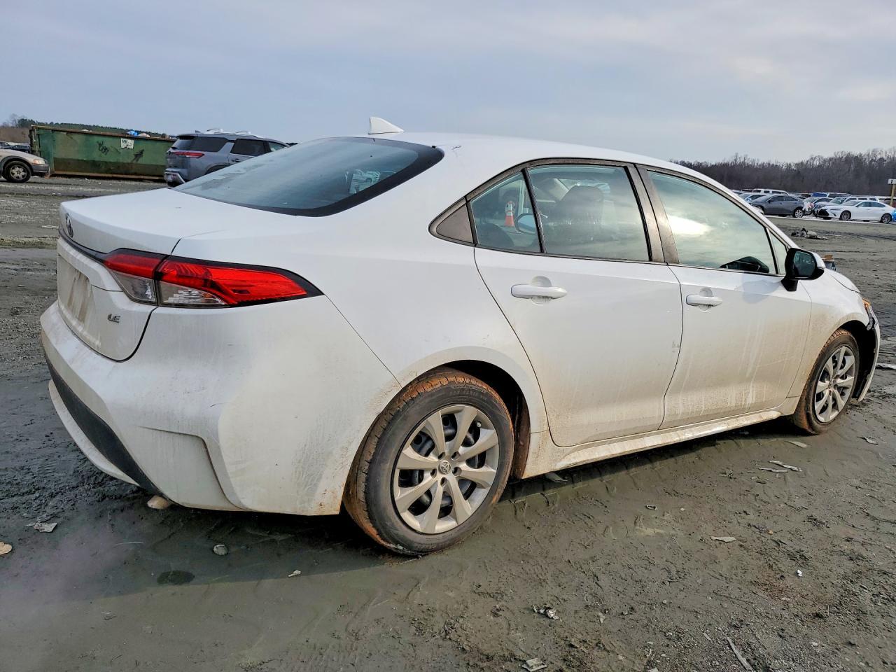 2021 Toyota Corolla - Фото 3