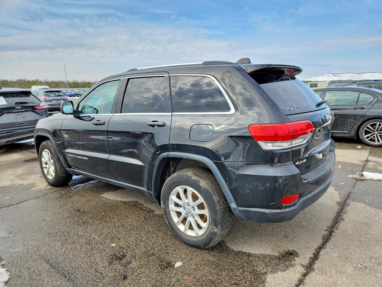 2014 Jeep Grand Cherokee Laredo - Image 2