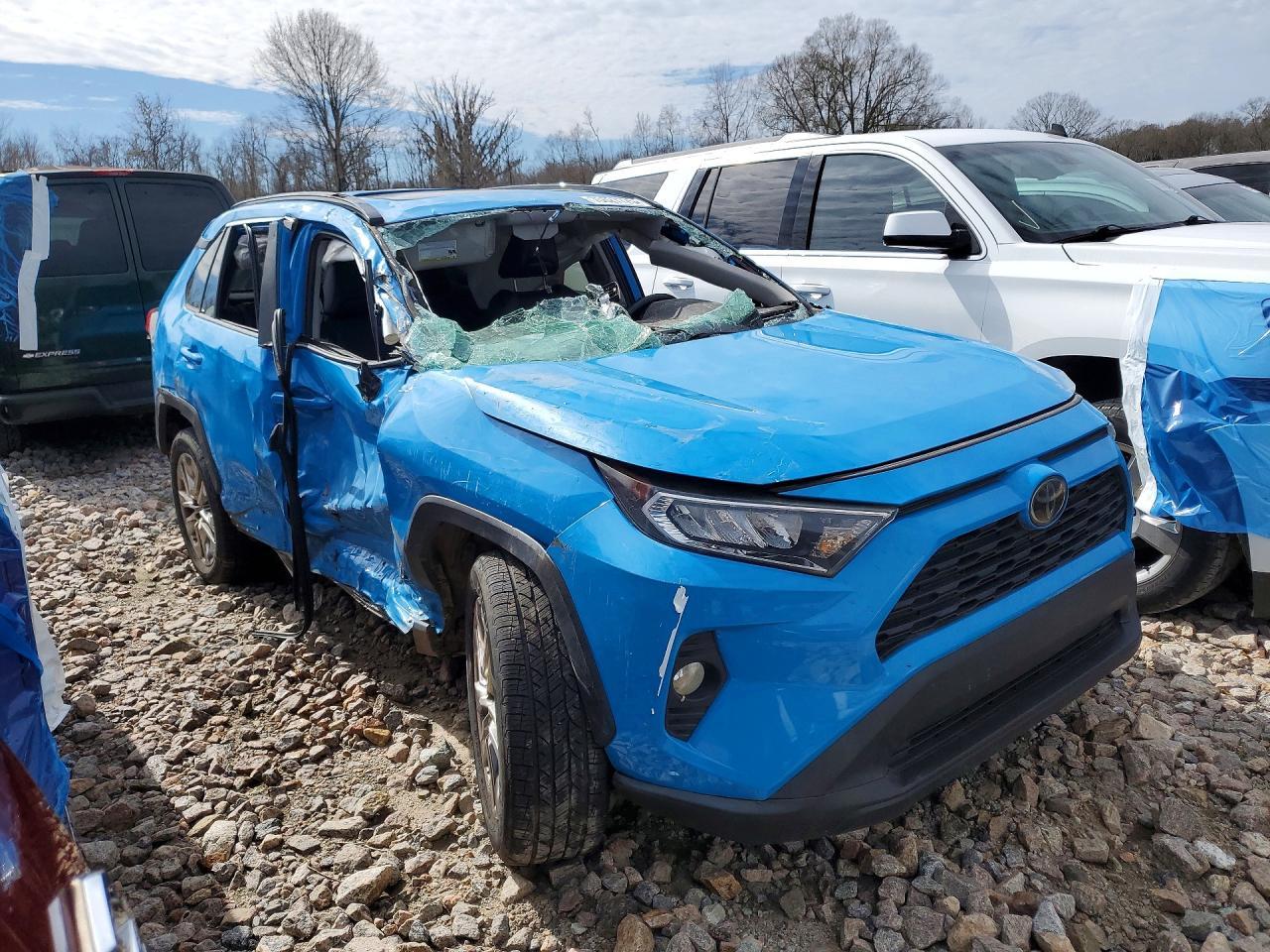 2019 Toyota Rav4 Xle Premium - Фото 4