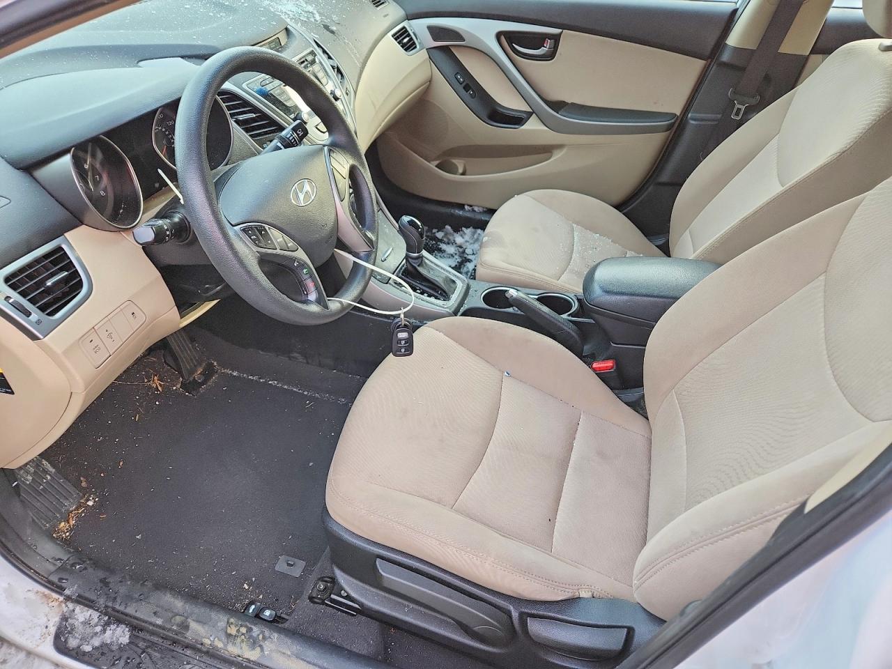 2015 Hyundai Elantra Se - Фото 7