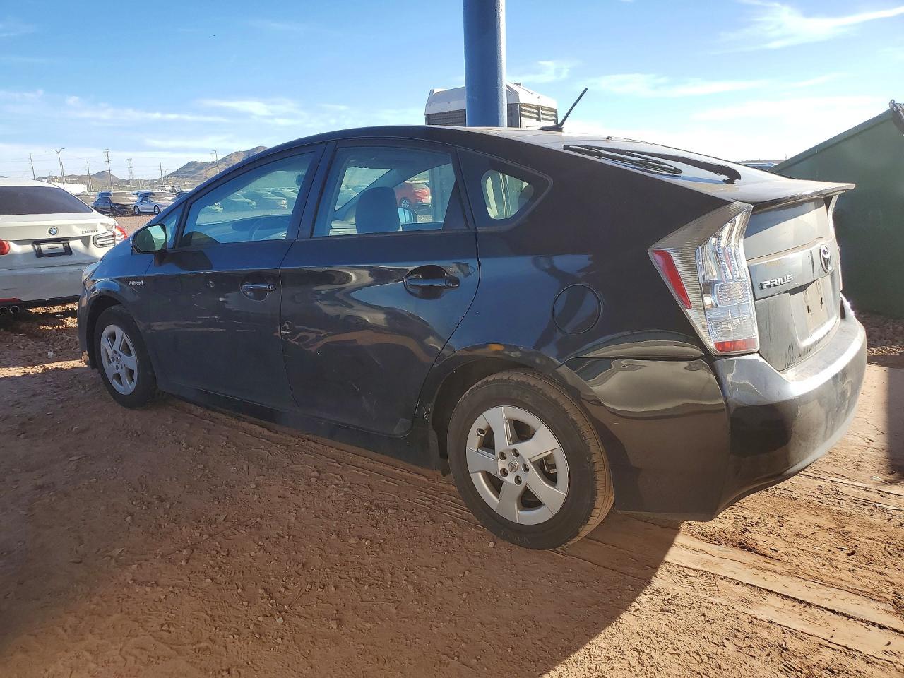2010 Toyota Prius Ii - Фото 2