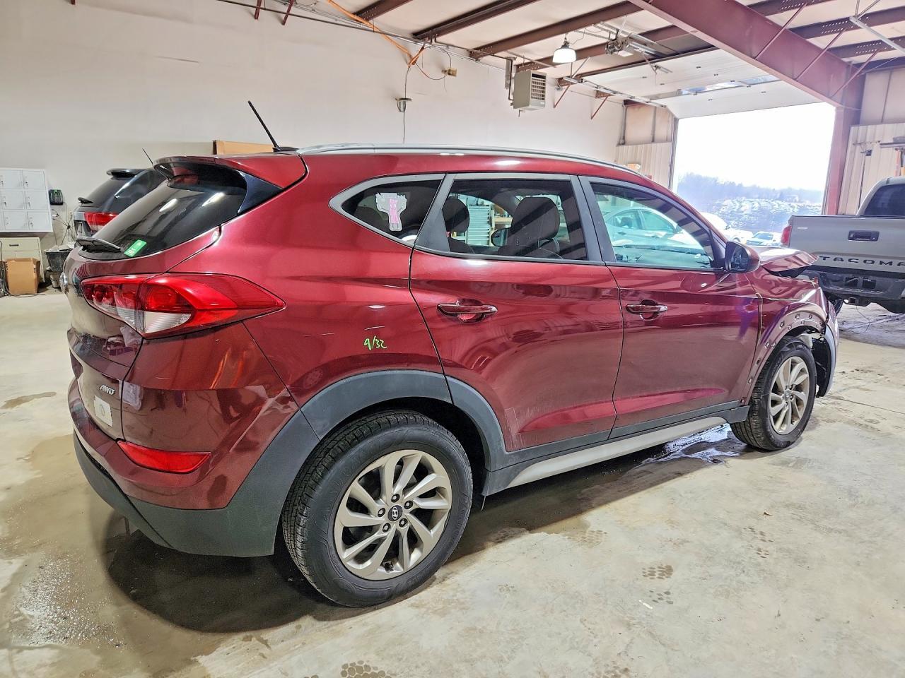 2017 Hyundai Tucson Limited - Image 3
