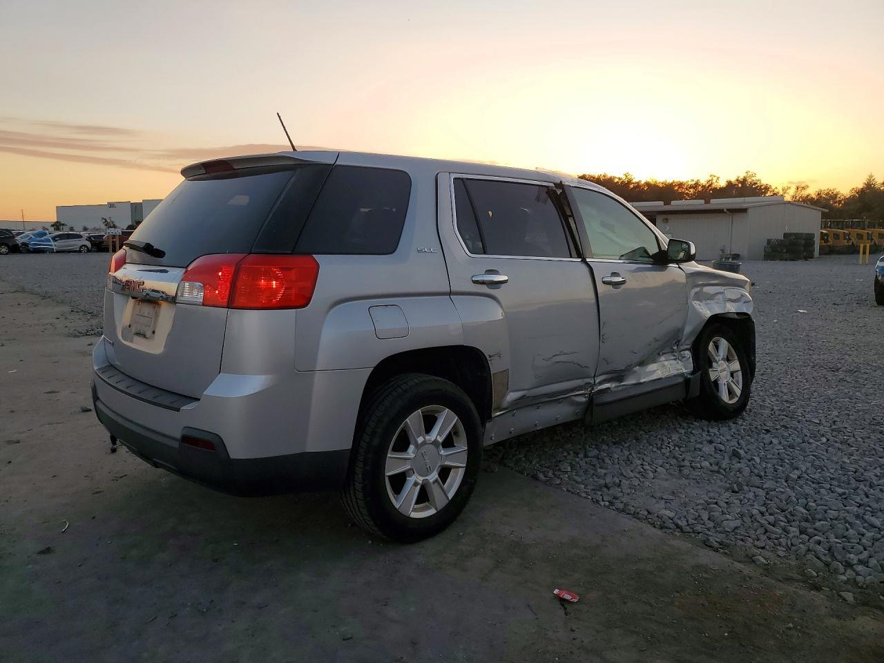2013 GMC Terrain Sle - Фото 3