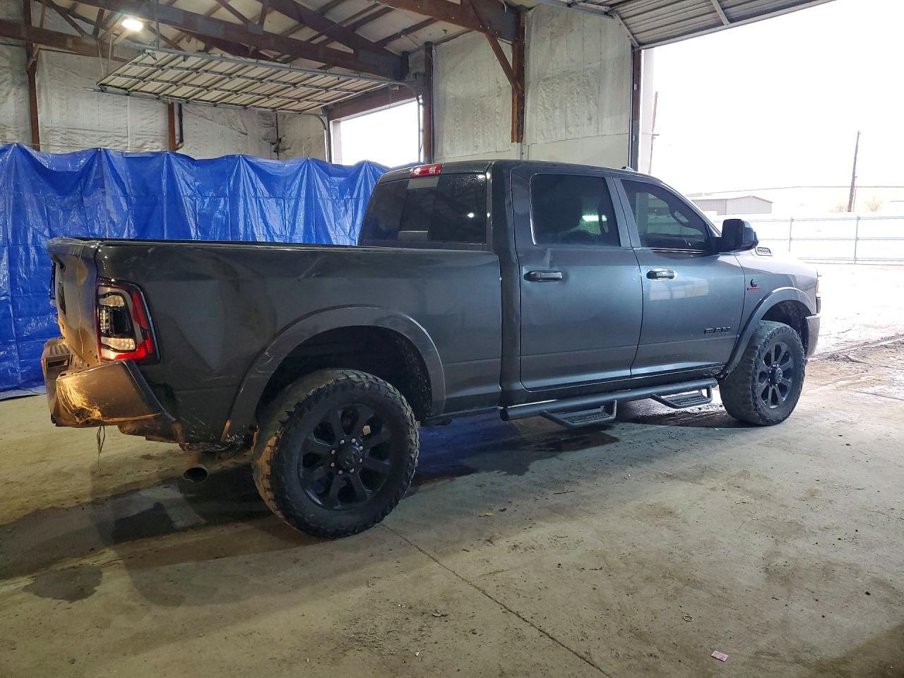 2022 Ram 2500 Laramie - Фото 3