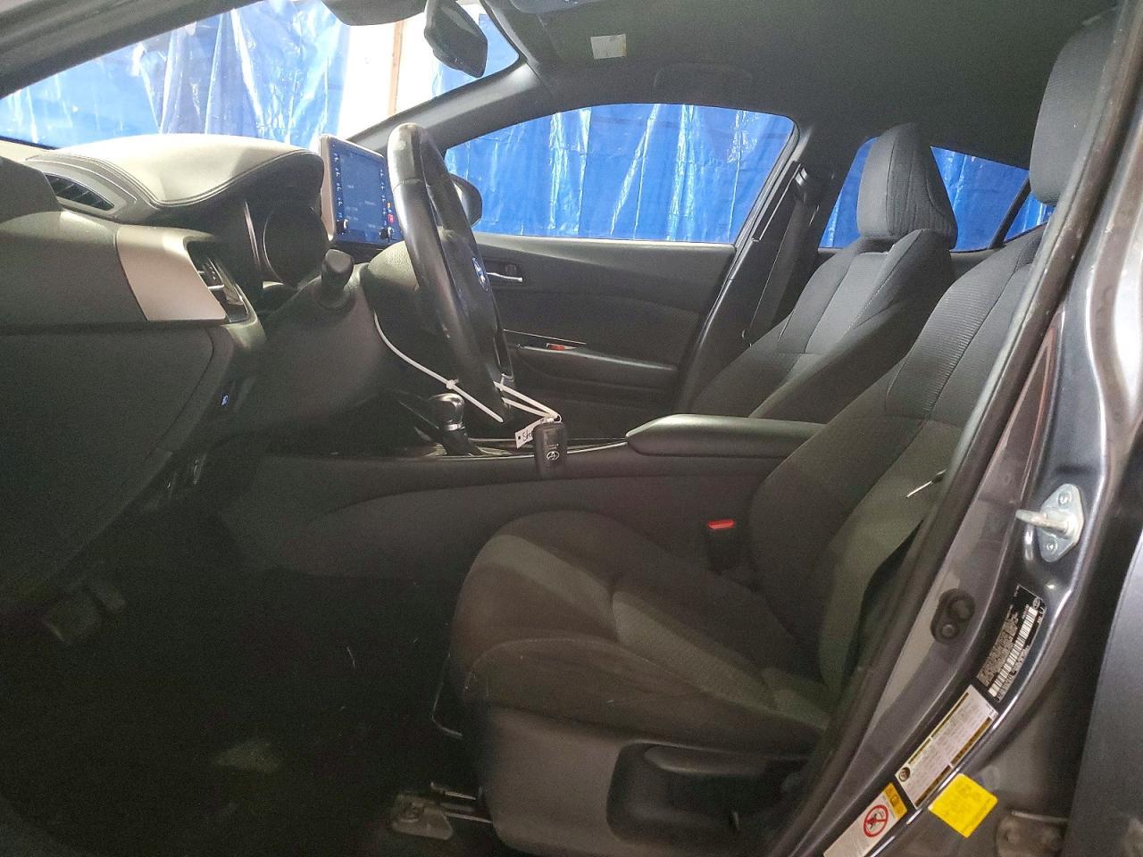 2019 Toyota C-Hr Xle - Image 7