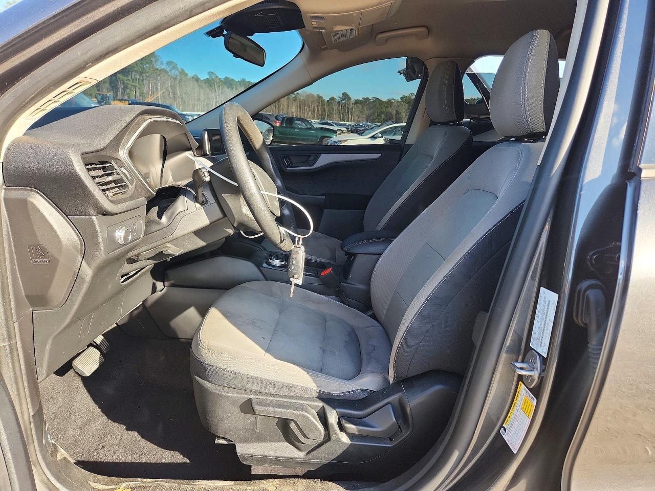 2020 Ford Escape S - Фото 7