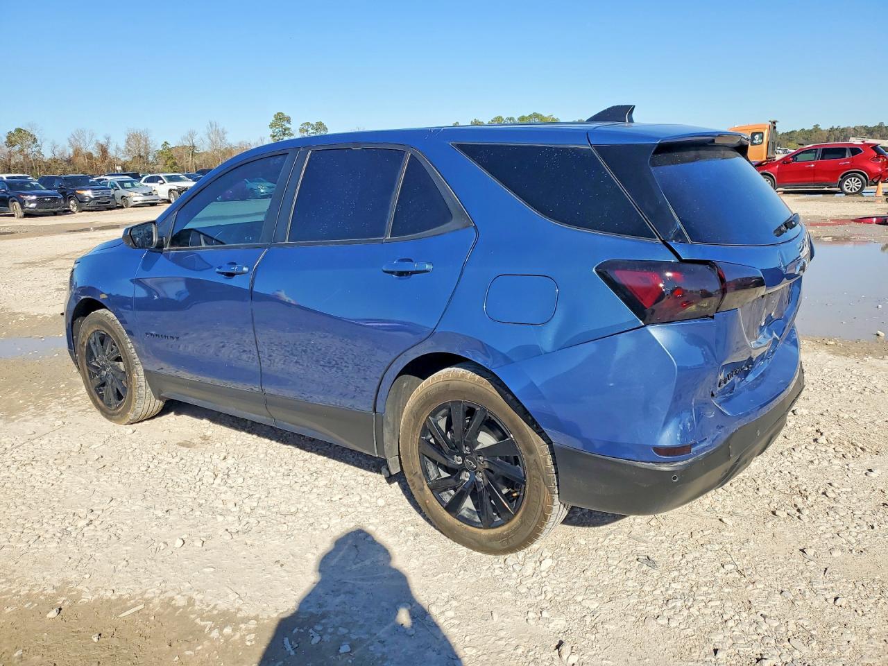 2024 Chevrolet Equinox Ls - Фото 2