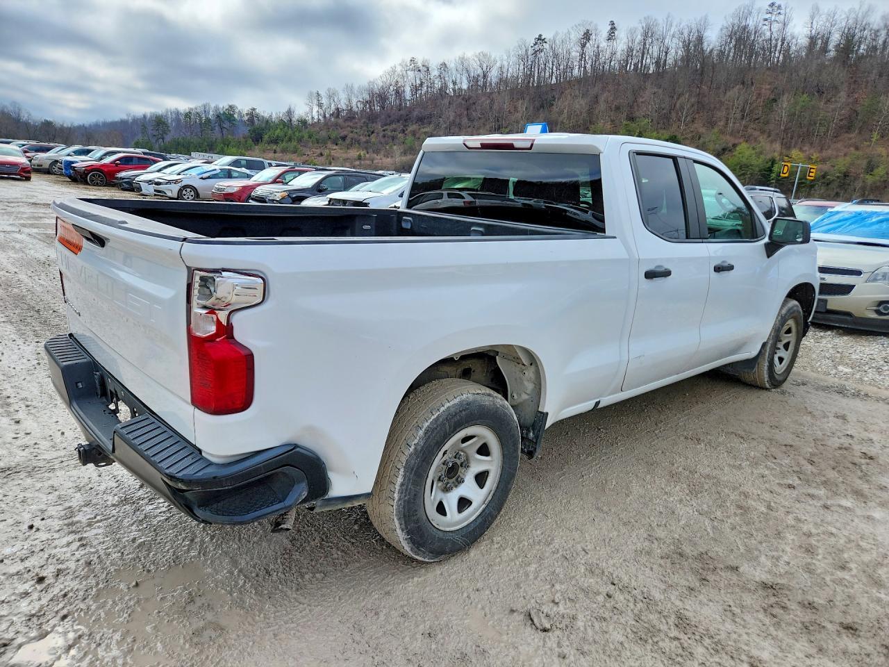 2019 Chevrolet Silverado C1500 *** Prior Fleet *** - Фото 3