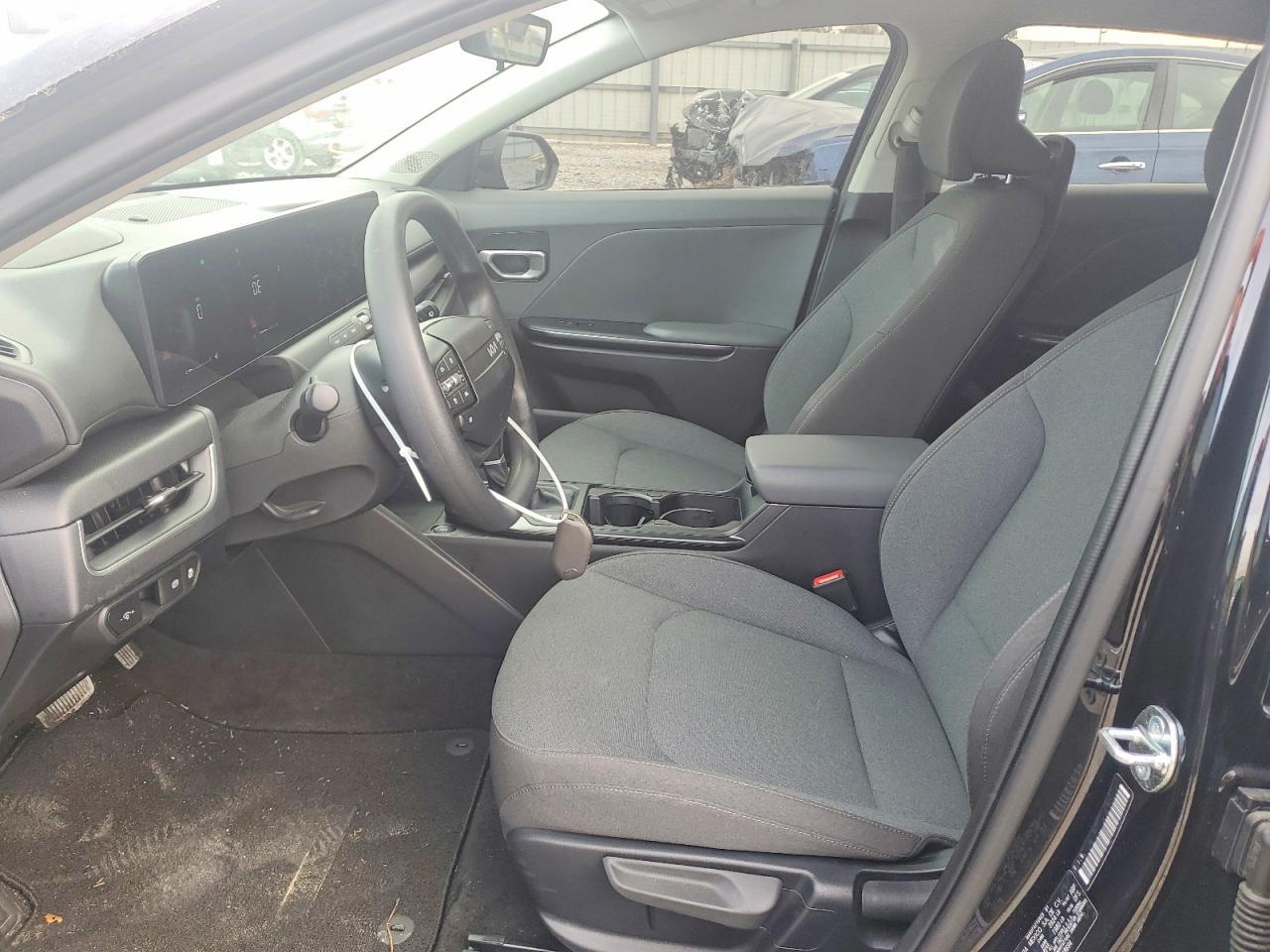 2025 Kia K4 - Image 7