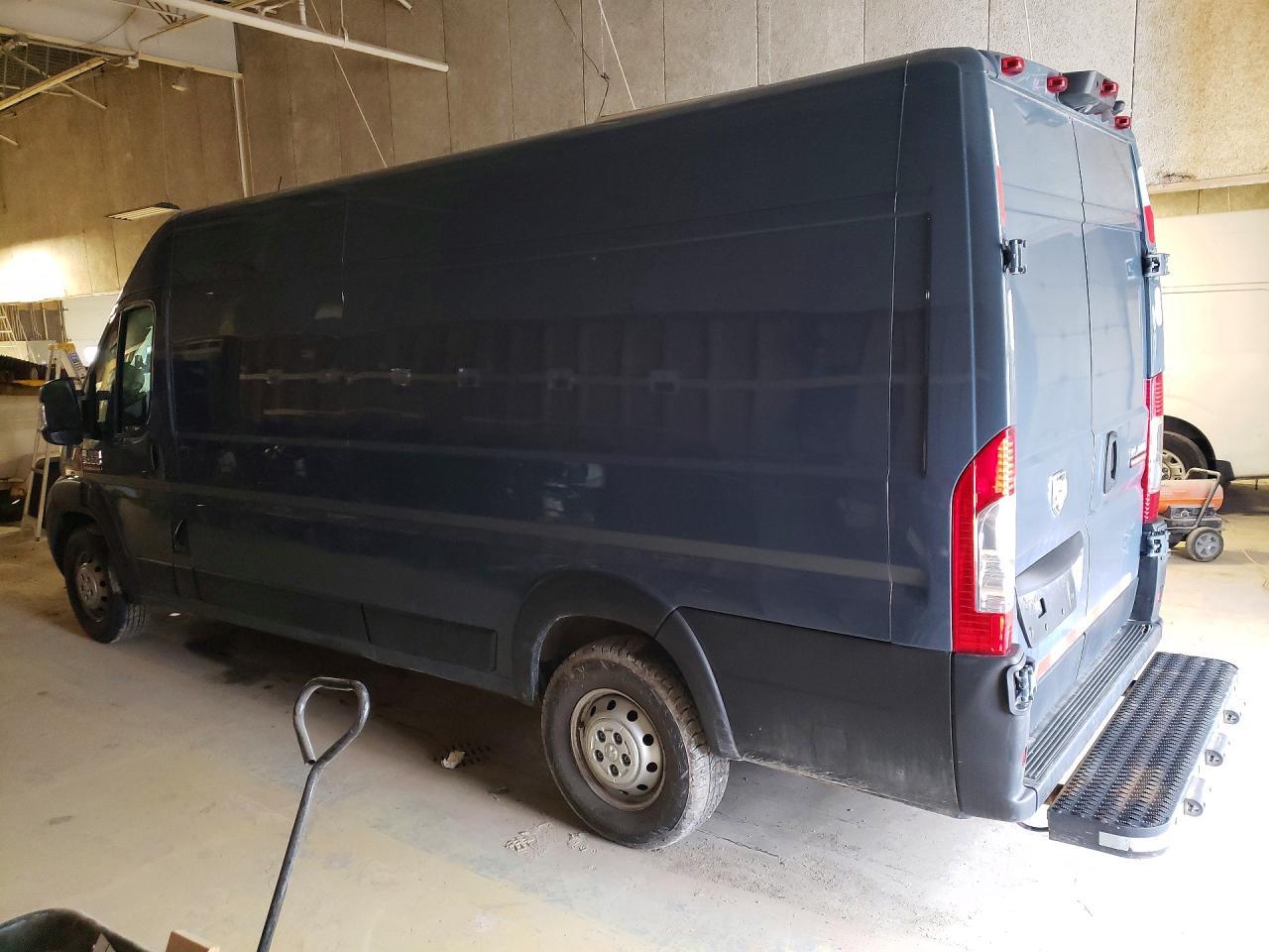 2021 Ram Promaster 3500 Delivery Van - Фото 2
