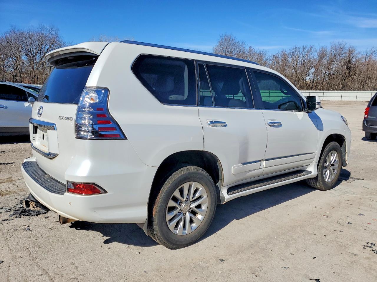 2015 Lexus Gx 460 - Image 3