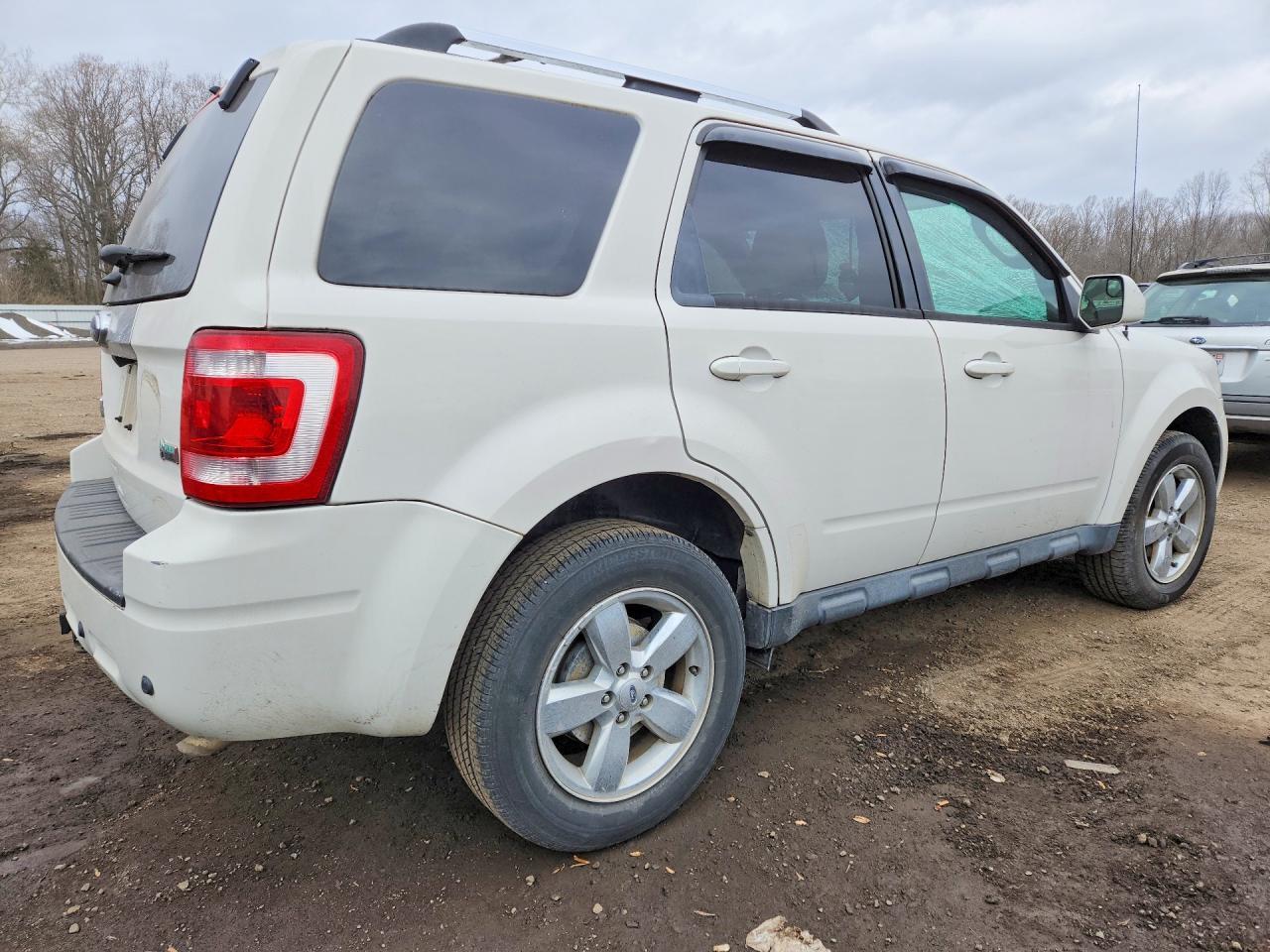 2012 Ford Escape Limited - Фото 3