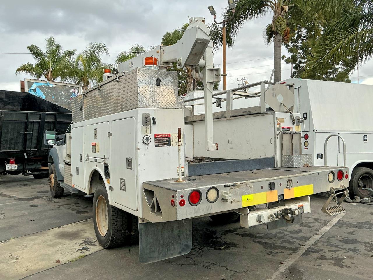 2012 Ford F450 Xl - Trucks - Image 3